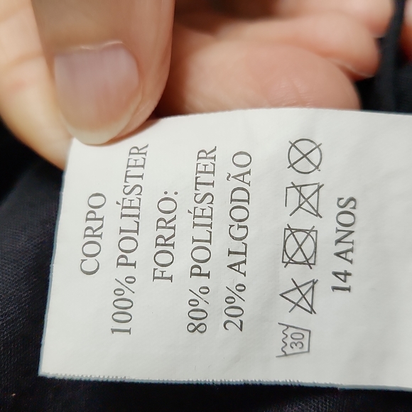 Fuzarka, Girl's, Sz 14, Black Fur Vest w Collar & 2 Zipped Pockets, Lined. - Picture 7 of 7